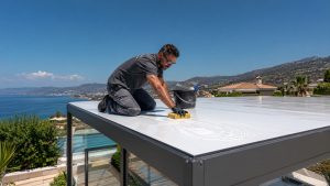 Avtomatik pergola sistemlərinin tavan örtüyündə aparılan peşəkar təmizlik işləri